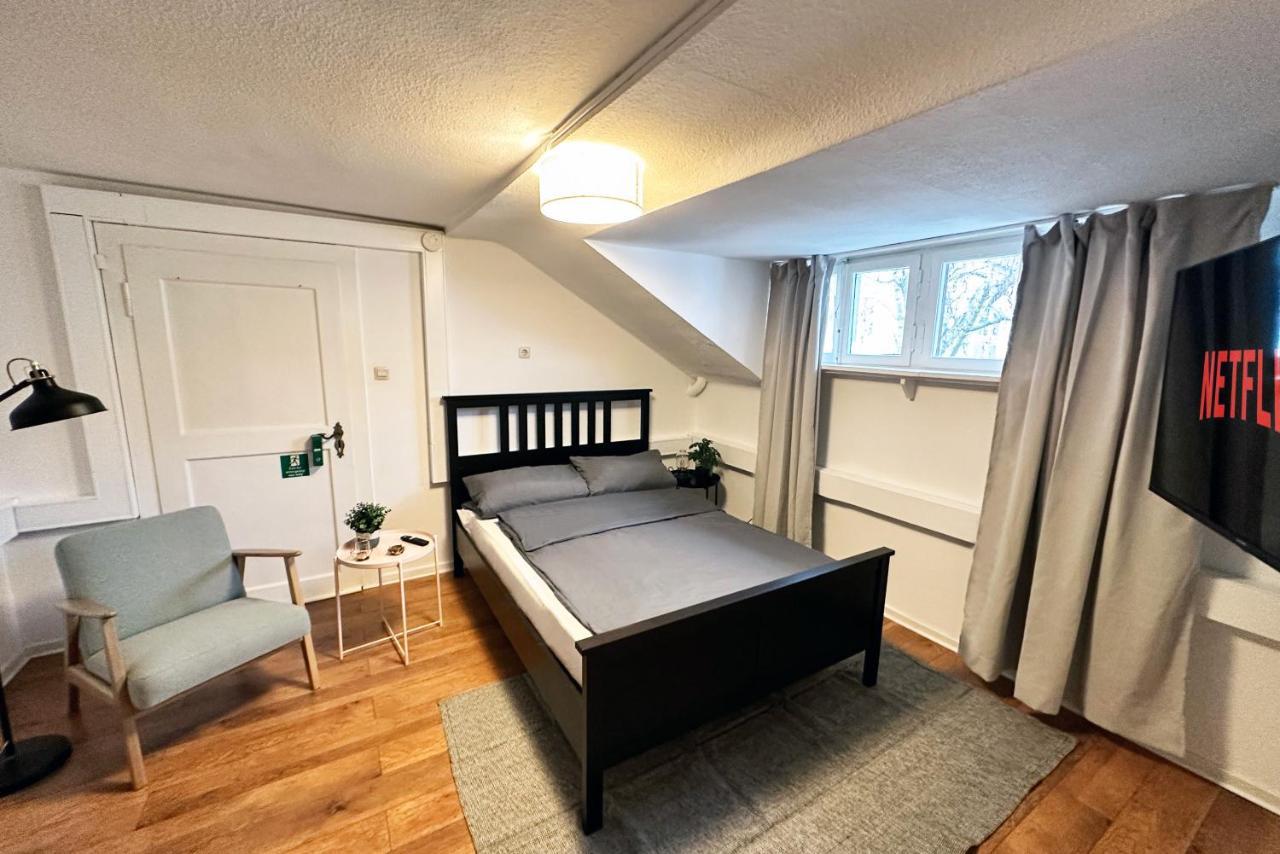 City-Apartment In Krefeld - Beuys Apartments - Крефелд Екстериор снимка