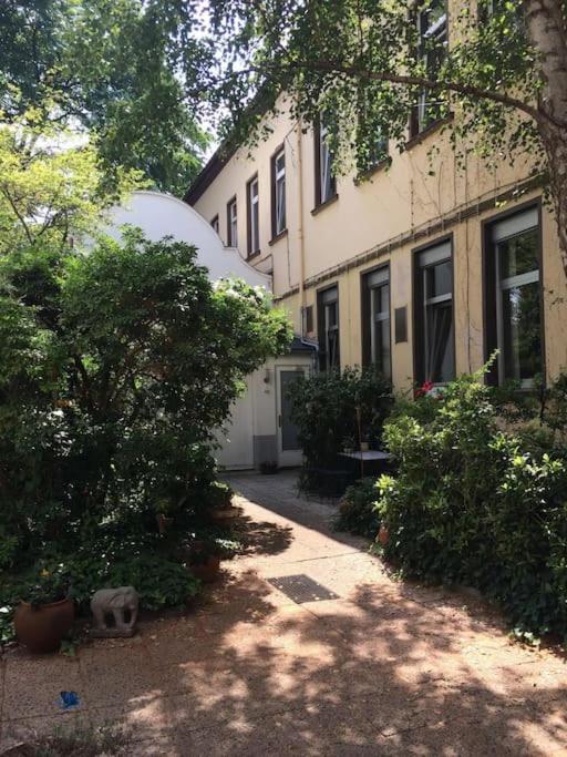 City-Apartment In Krefeld - Beuys Apartments - Крефелд Екстериор снимка
